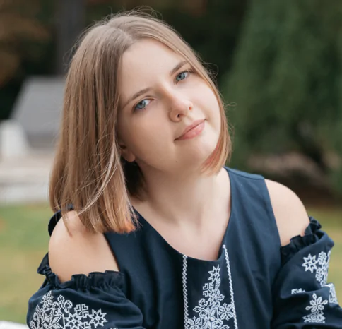 Ксенія Шатохіна